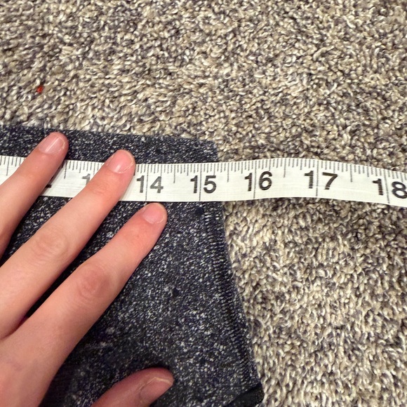 Lululemon Align Pant II *25"
Luminesce Splatter Ice Grey Black size 12 - Picture 4 of 5